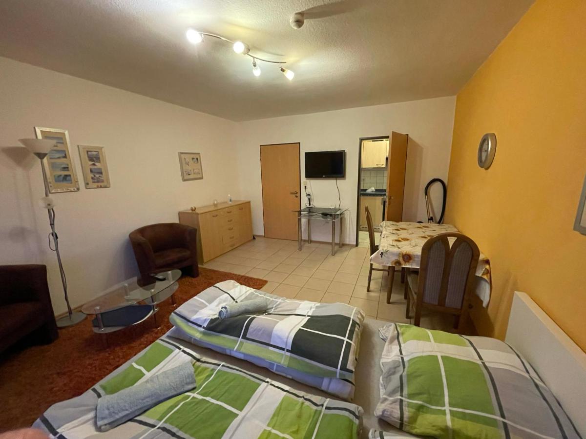 Schoene Einfache Ferienwohnung Mitten In أولدنبورغ المظهر الخارجي الصورة