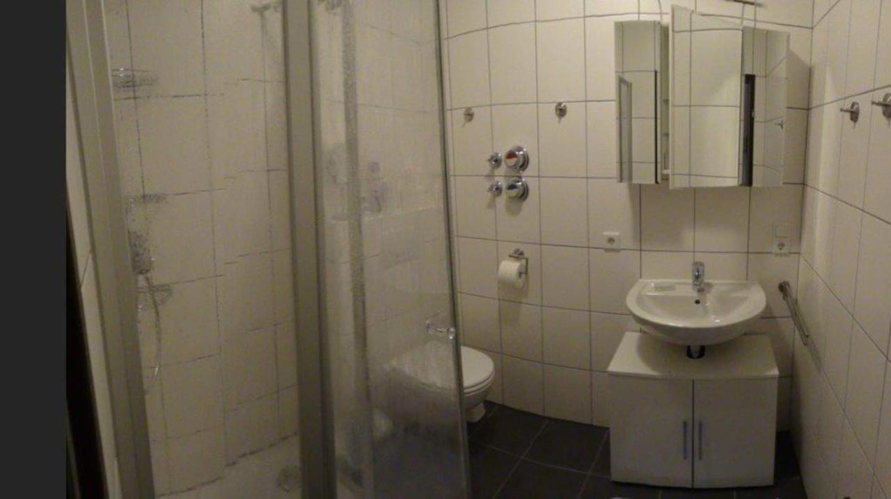 Schoene Einfache Ferienwohnung Mitten In أولدنبورغ المظهر الخارجي الصورة